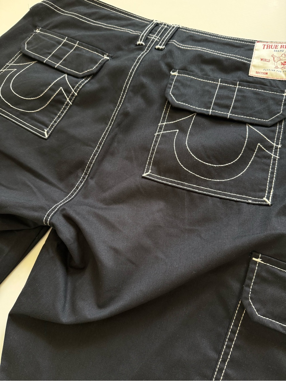 True Religion Men's Bobby Baggy Black Cargo Jeans with White Contrast Stitching